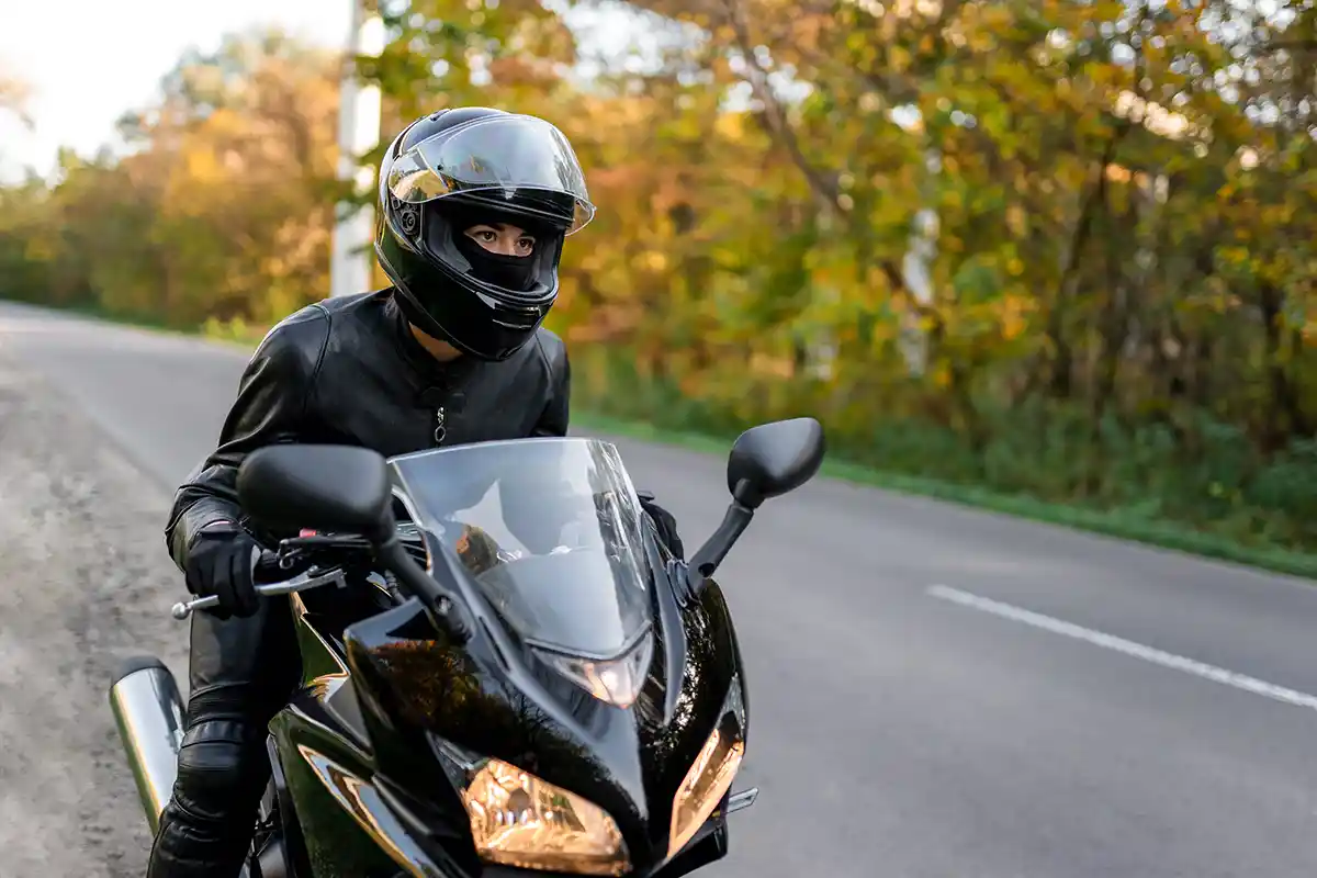 assurance responsabilité civile ou au tiers moto & scooter