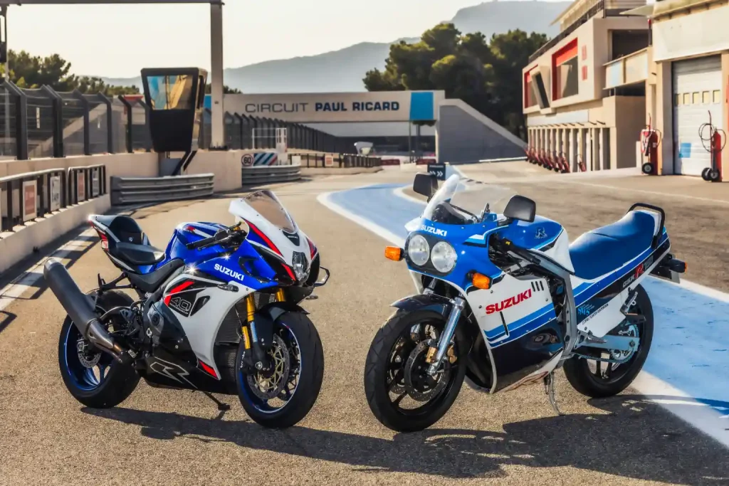 Suzuki GSXR 1100 R 1986 et Suzuki GSX-R1000R 2026 : 40 ans de ""gex"